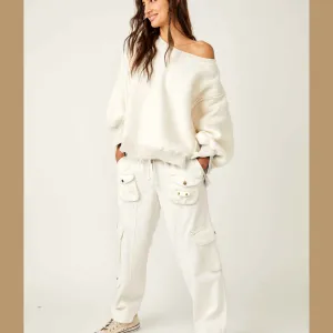 Cozy Camden Sweatshirt - Ice Cream