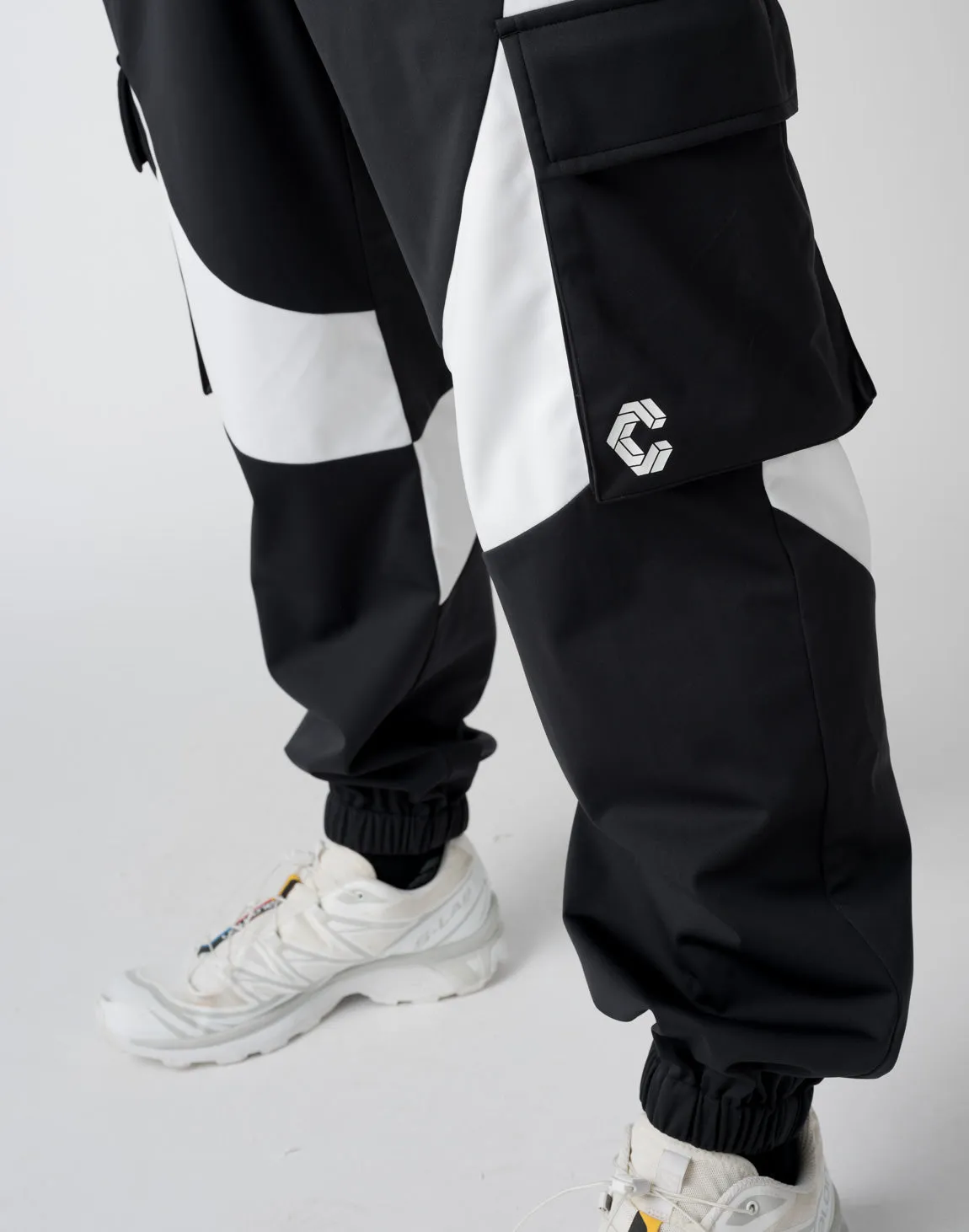 CRONOS WINDBREAKER WARM CARGO PANTS【GRAY】