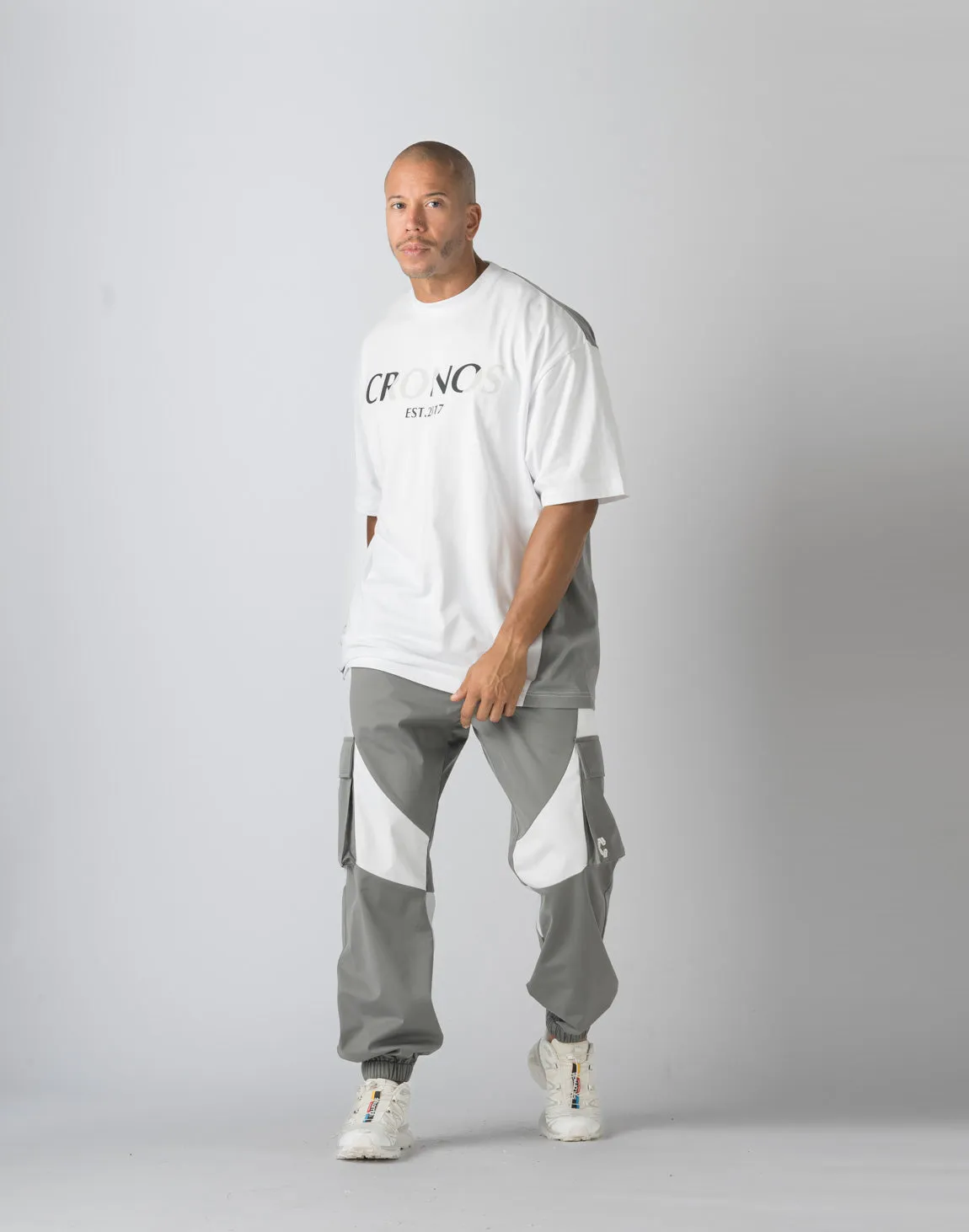 CRONOS WINDBREAKER WARM CARGO PANTS【GRAY】