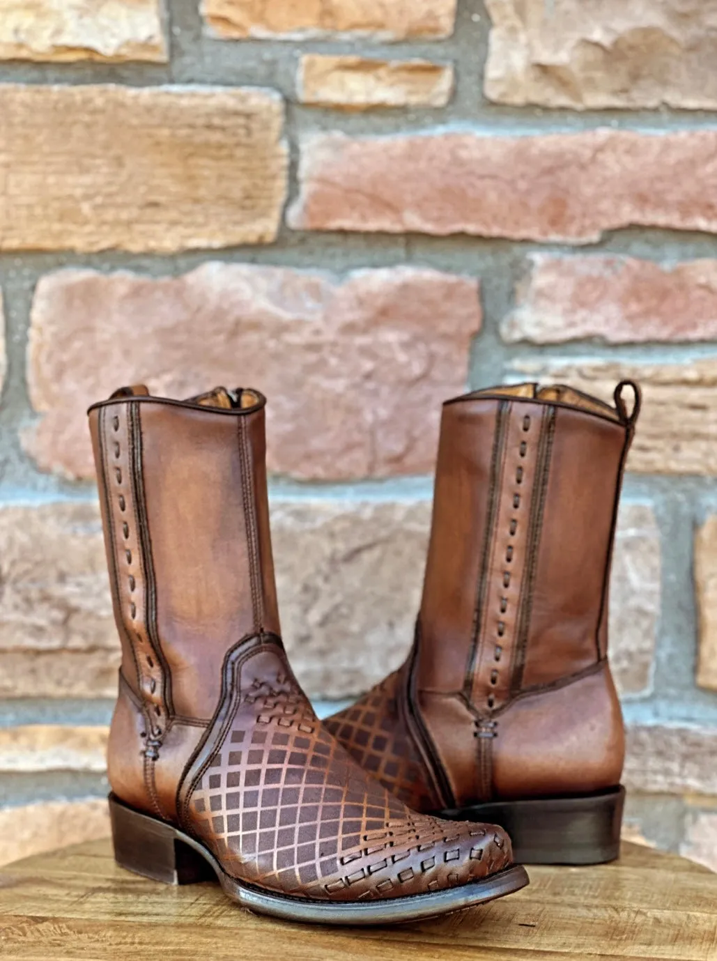 Cuadra Maple Laser & Woven Narrow Square Toe Boots CU674
