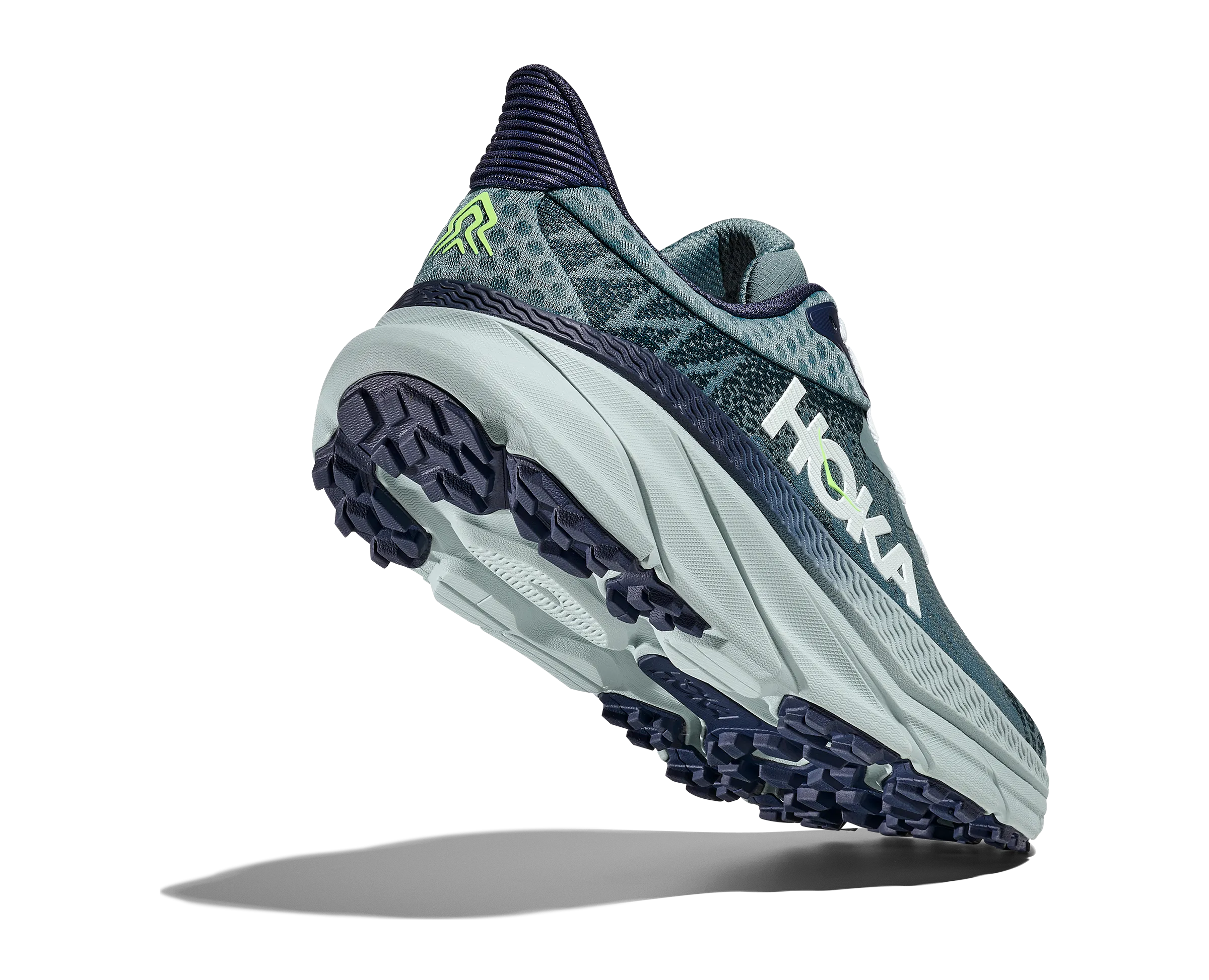 Hoka Challenger 7