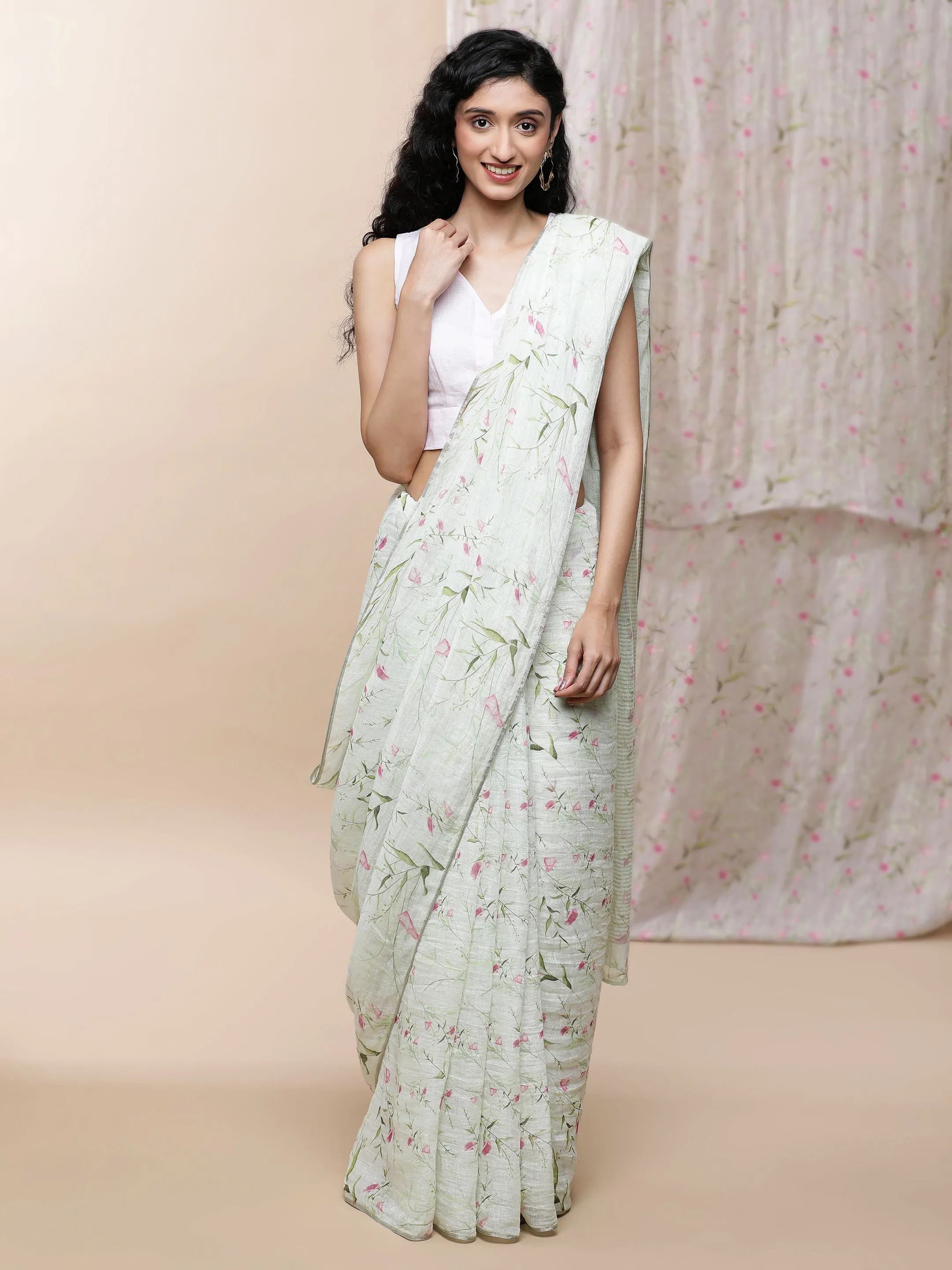 Lata Linen White Saree