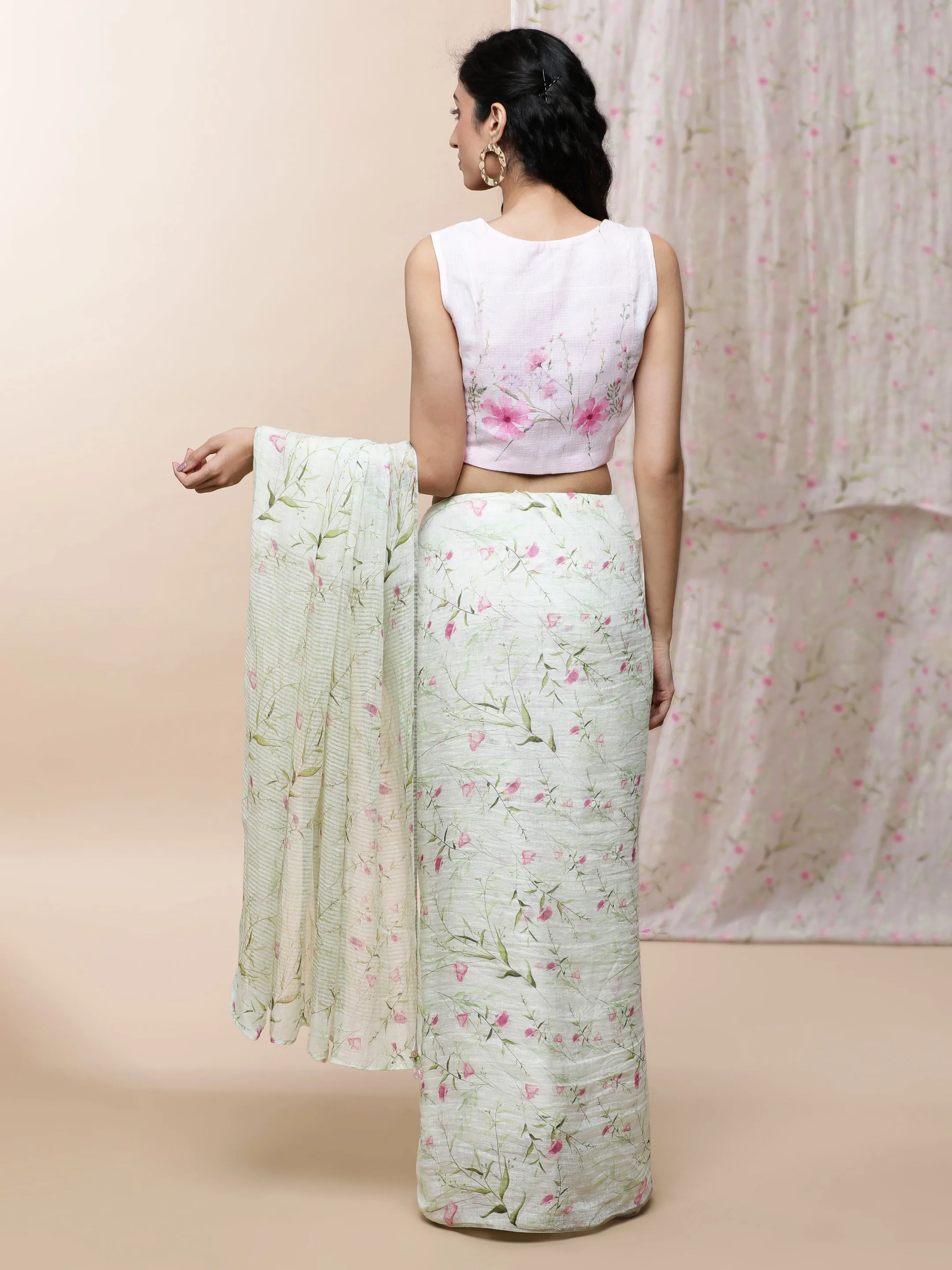 Lata Linen White Saree