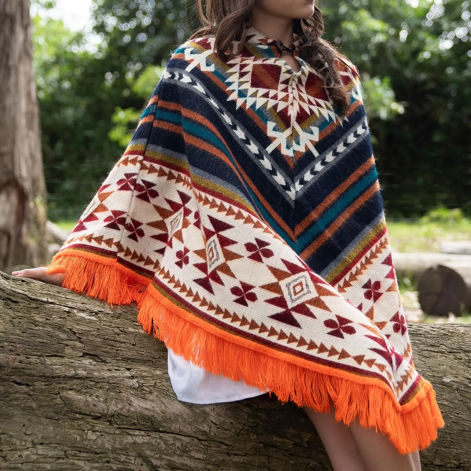 QISU Inca Essence Poncho – The Perfect Christmas Gift of Andean Warmth & Tradition