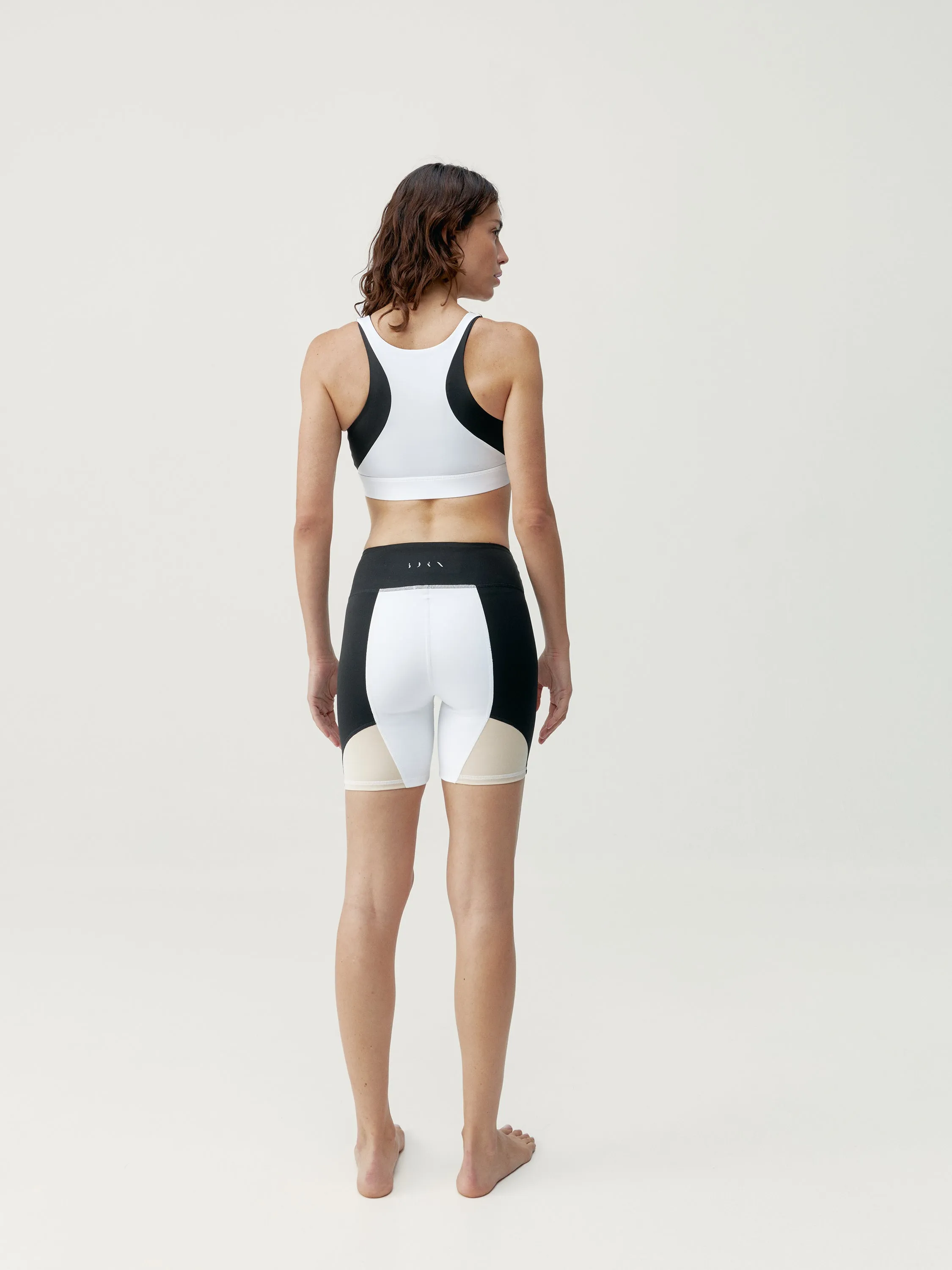 Short Darana Black/White/Beige