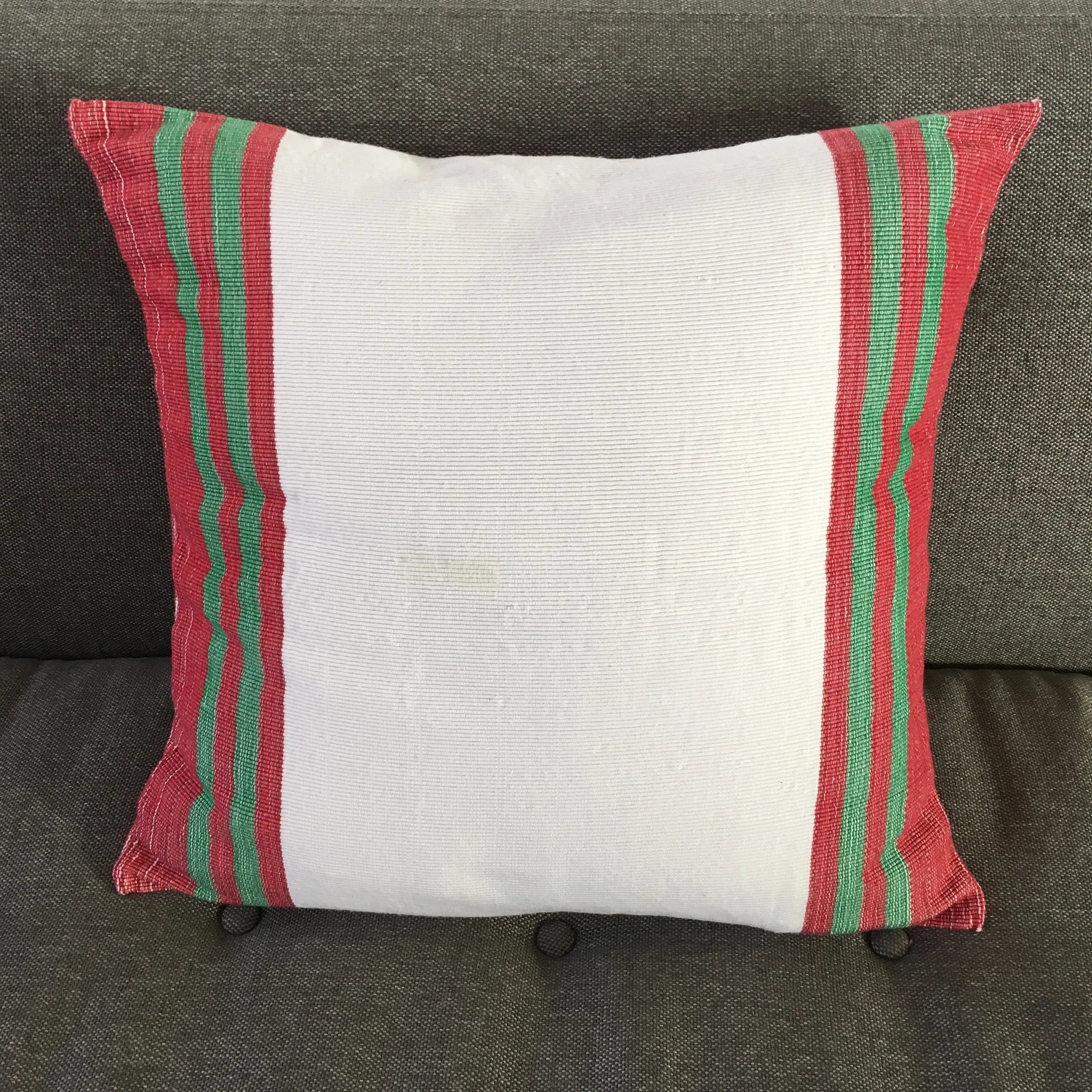 Suba accent pillow