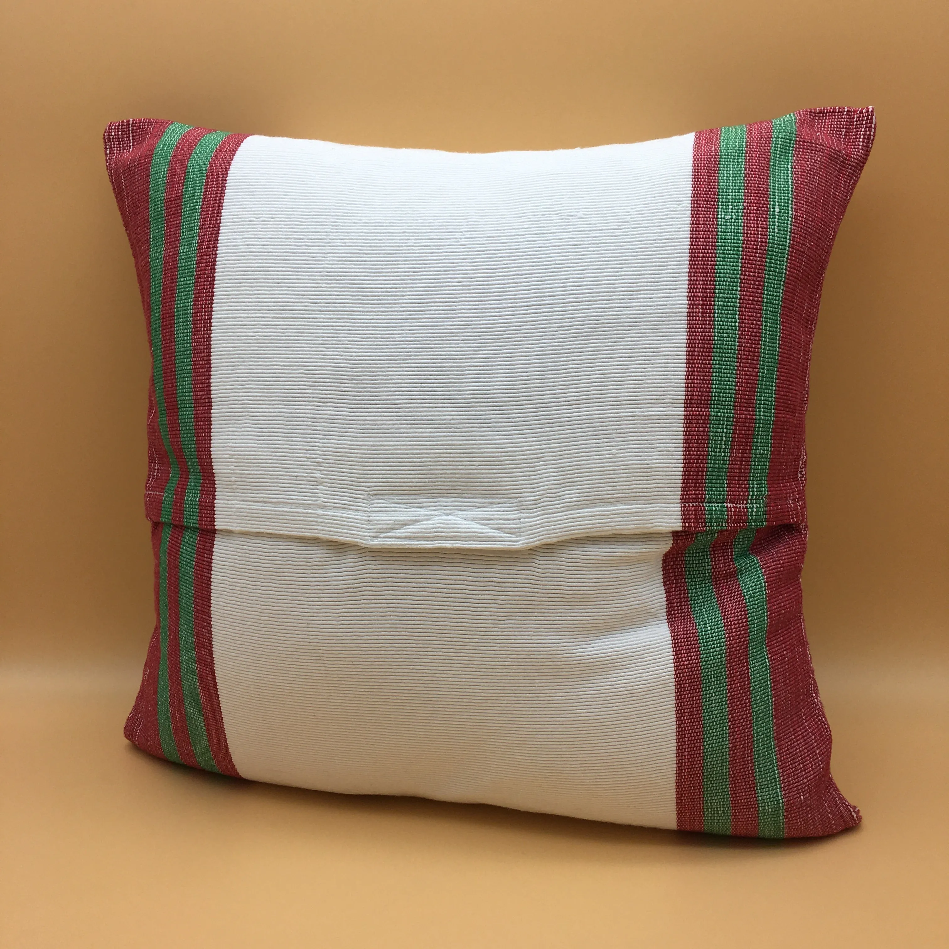 Suba accent pillow