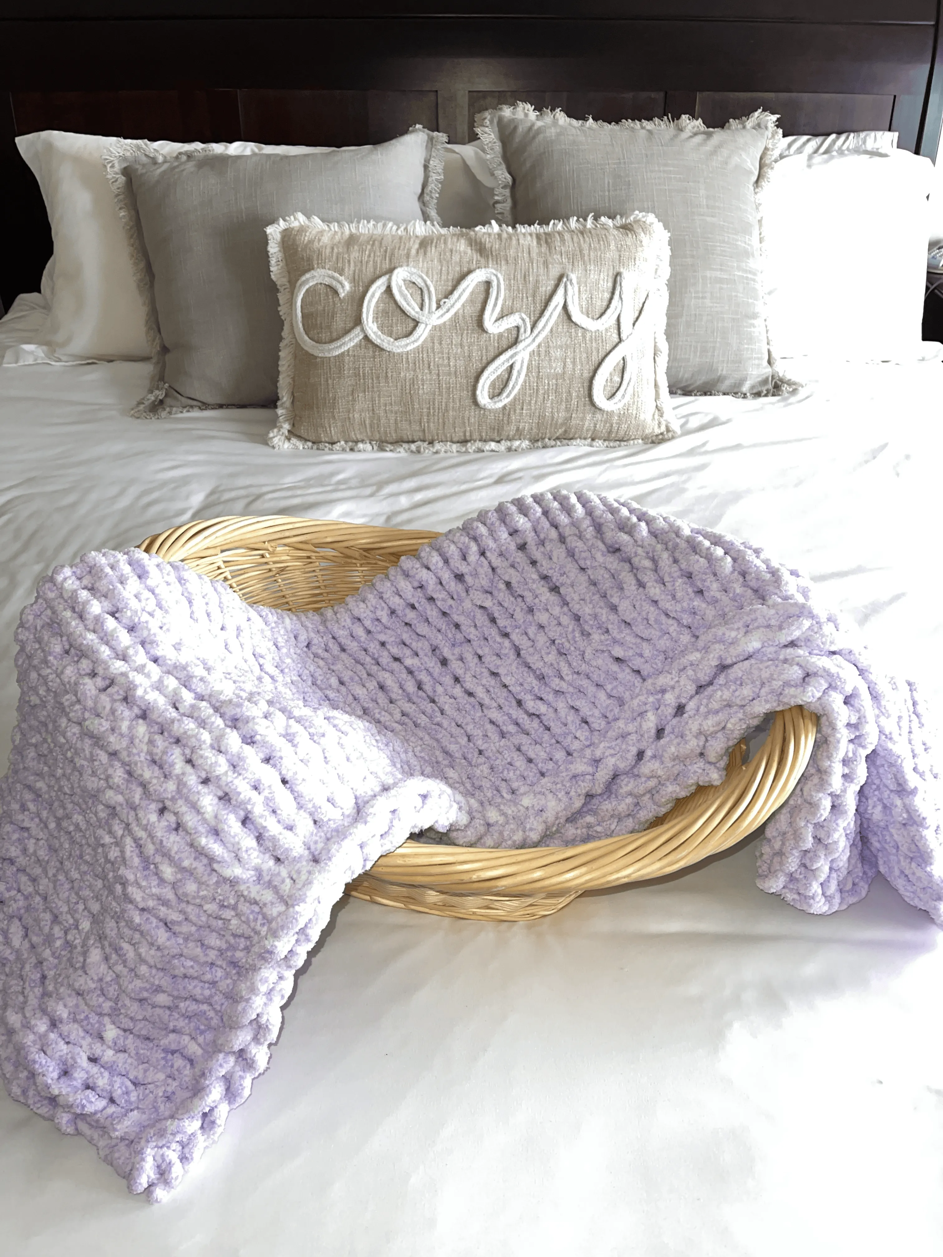 Sugarplum Cozy Throw