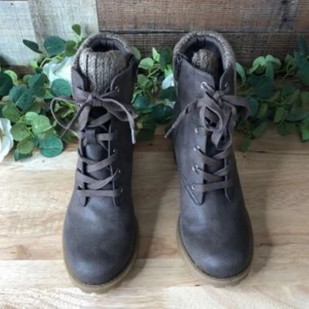 Sun   Stone Romina Lace-up Hiker Booties Taupe, 7.5M