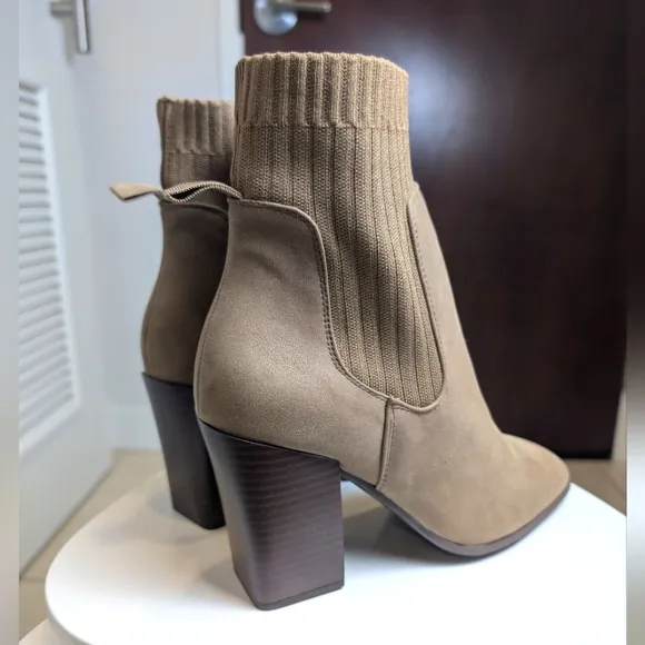 Tan Knit Block Heel Square Toe Ankle Booties 10