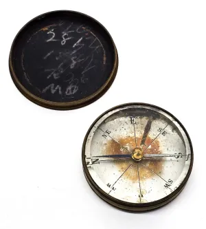 Victorian antique brass compass with lid beveled glass and directional stop
