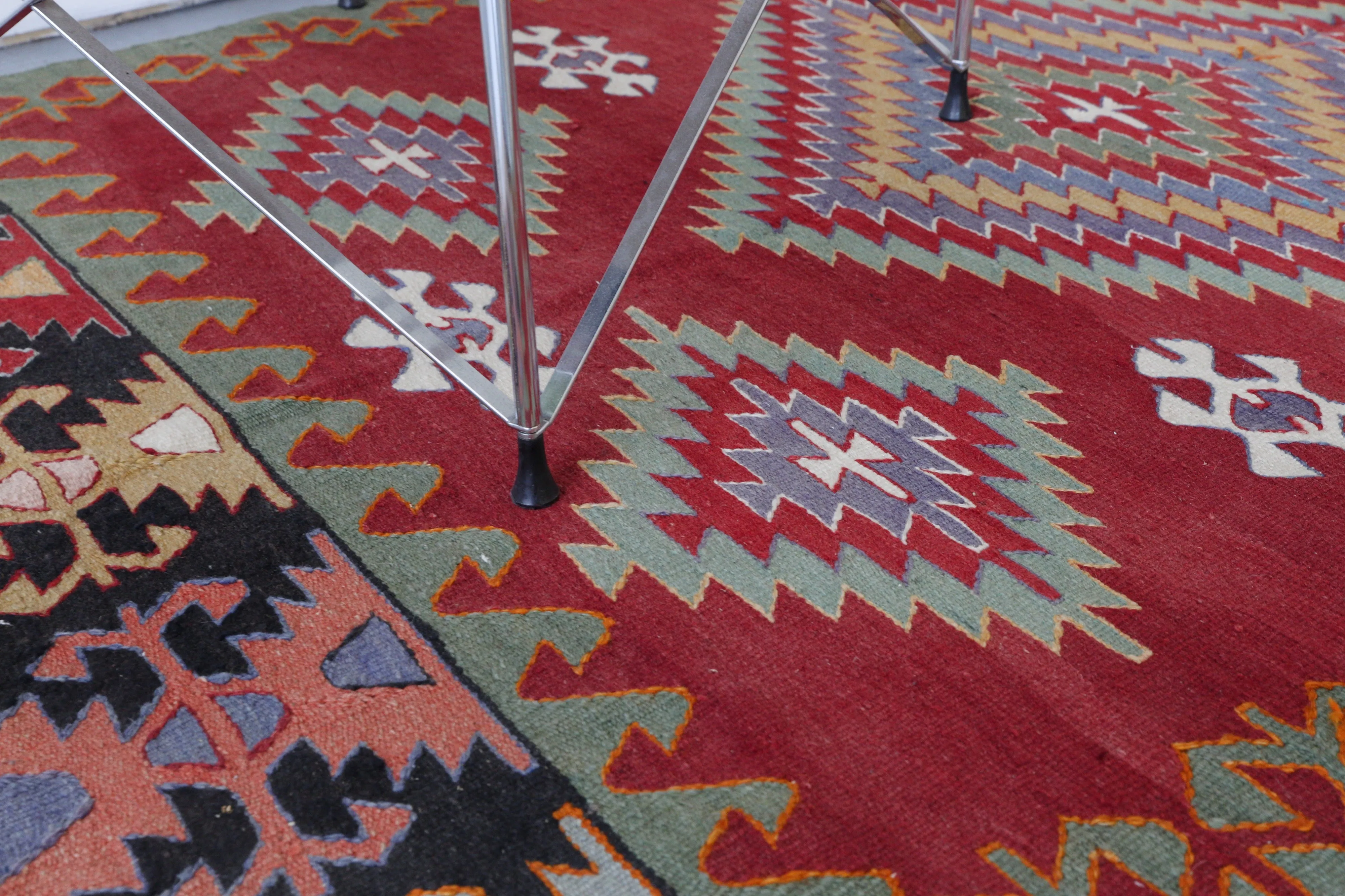 Vintage Turkish Denizli Kilim Rug 3'9"x6'2"