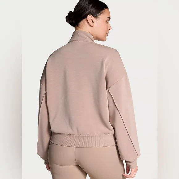 VSXFeatherweight Knit Full-Zip Jacket